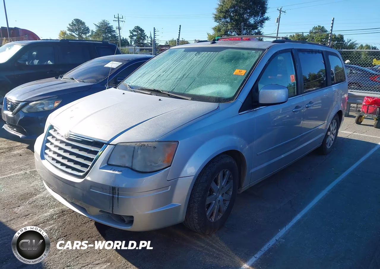 2008 Chrysler Town & Country Touring VIN:2A8HR54P78R623879 - 2