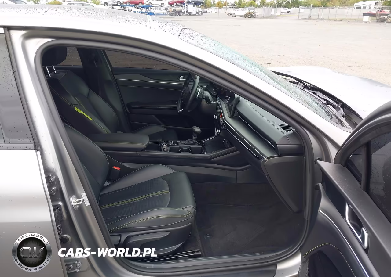 2025 Kia K5 Gt VIN:KNAG44J87S5350422 - 5