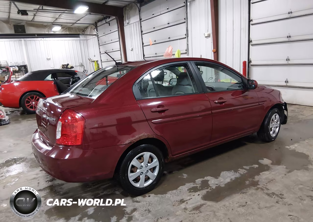 2010 Hyundai Accent Gls VIN:KMHCN4ACXAU418215 - 4