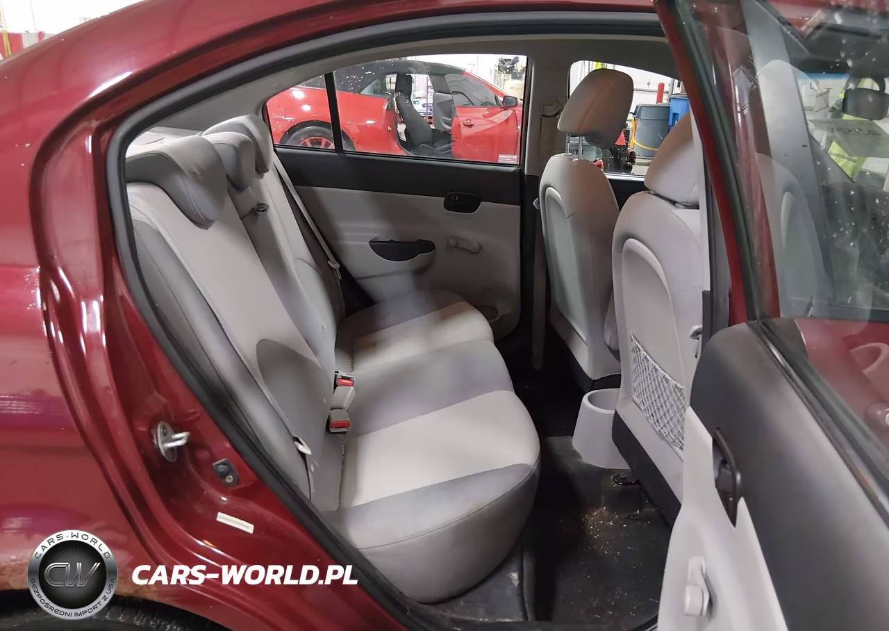 2010 Hyundai Accent Gls VIN:KMHCN4ACXAU418215 - 8