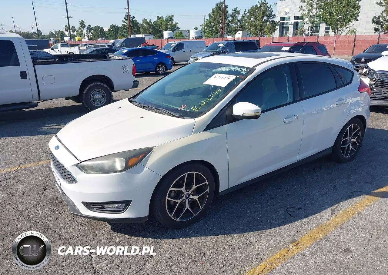 2018 Ford Focus Sel VIN:1FADP3M28JL241076 - 2