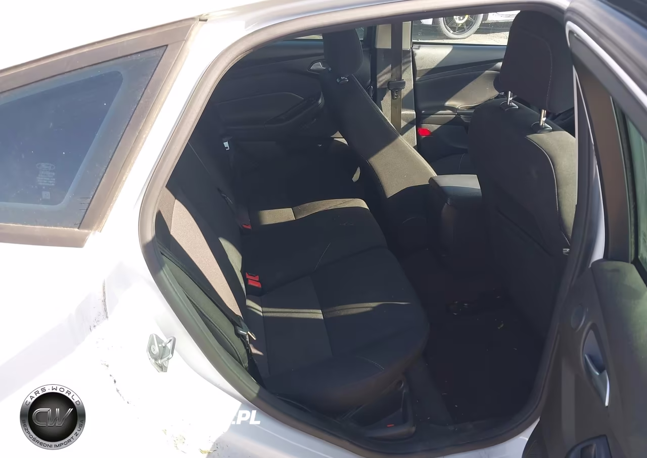 2018 Ford Focus Sel VIN:1FADP3M28JL241076 - 8