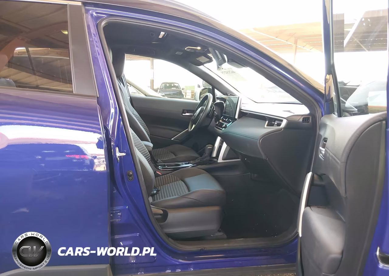 2024 Toyota Corolla Cross Hybrid Xse VIN:7MUFBABG2RV058230 - 5