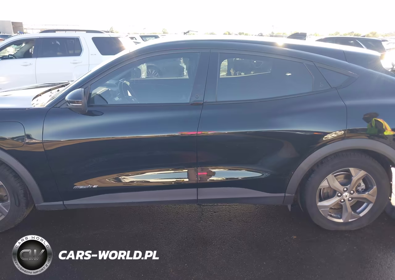 2023 Ford Mustang Mach-E Select VIN:3FMTK1RM8PMA41644 - 14