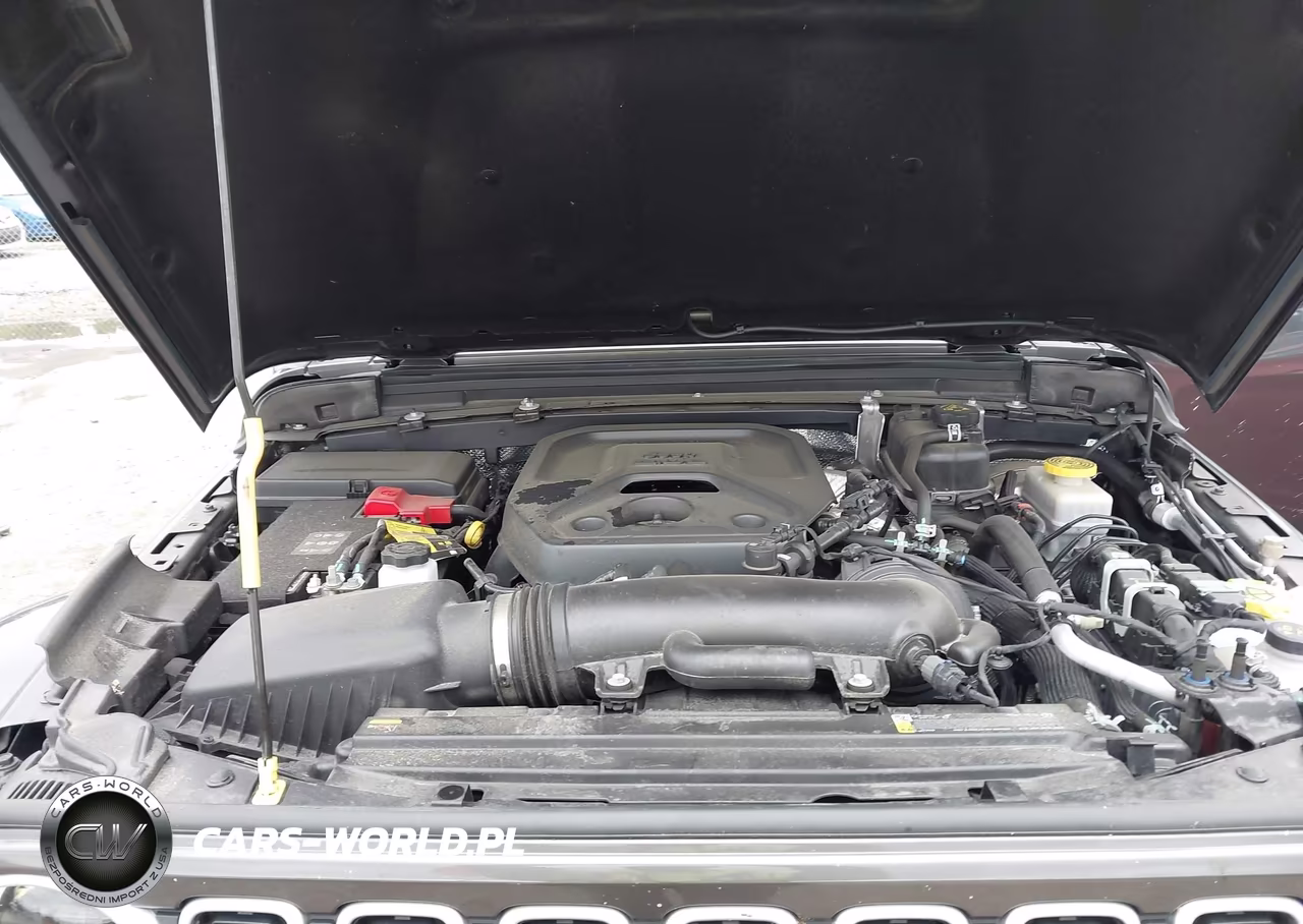 2025 Jeep Wrangler 4-Door Sahara 4X4 VIN:1C4PJXEN5SW592455 - 10