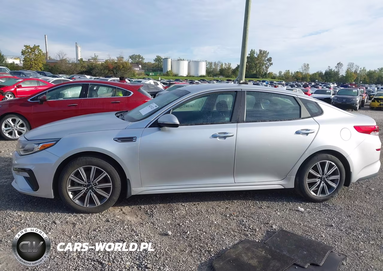 2019 Kia Optima Lx VIN:5XXGT4L32KG351268 - 15