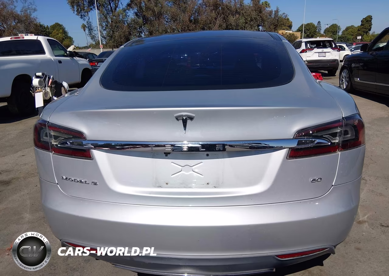2013 Tesla Model S VIN:5YJSA1CG6DFP09236 - 16