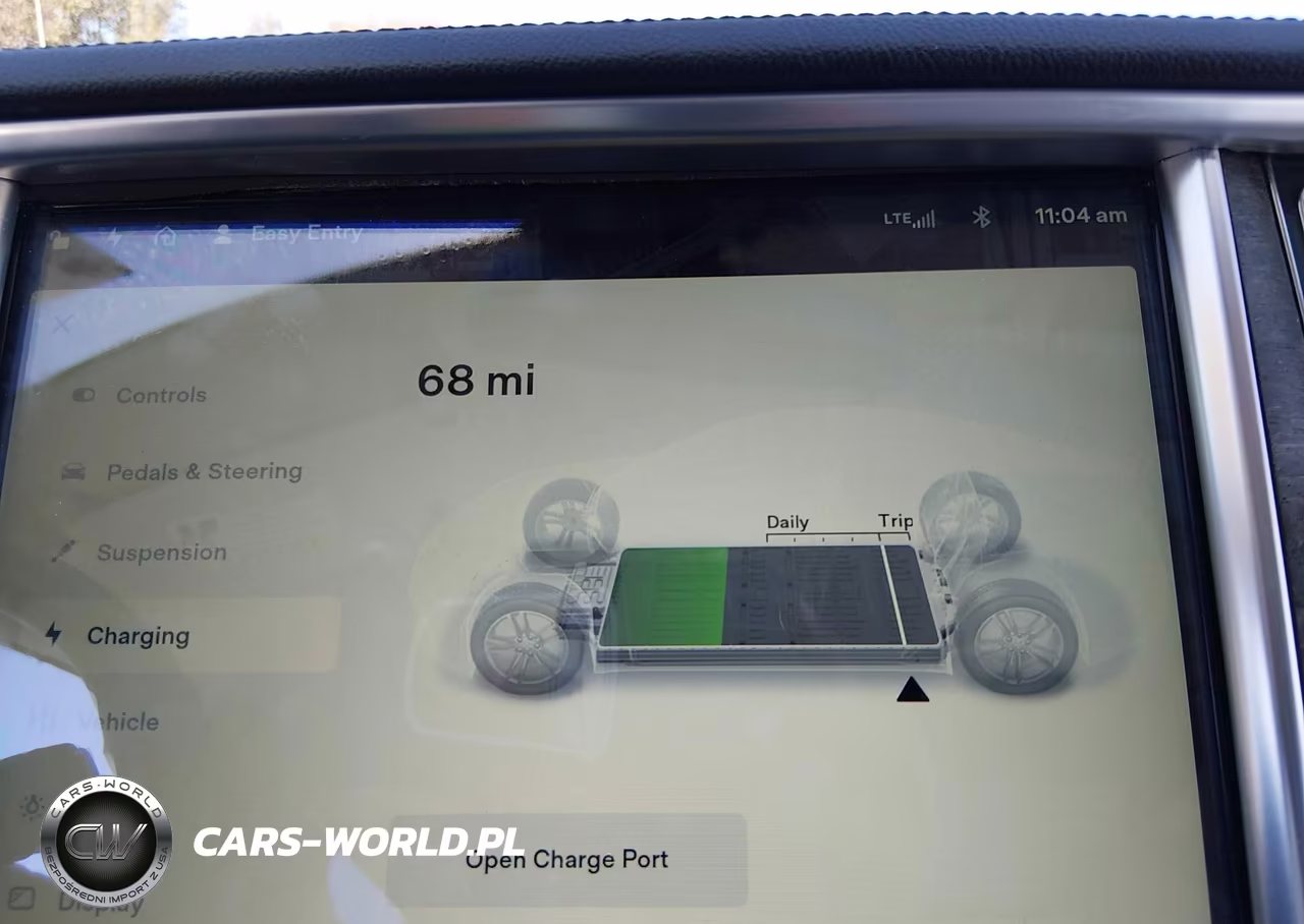 2013 Tesla Model S VIN:5YJSA1CG6DFP09236 - 17