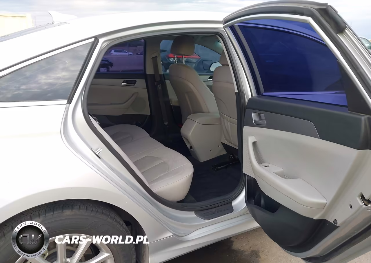 2019 Hyundai Sonata Se VIN:5NPE24AF2KH773679 - 8