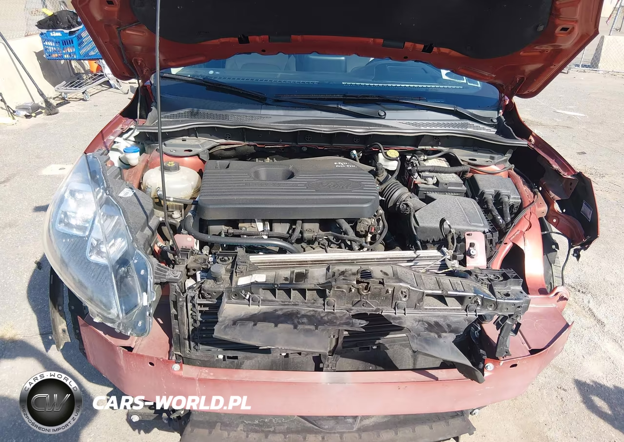 2020 Ford Escape Titanium VIN:1FMCU9J93LUA44666 - 10