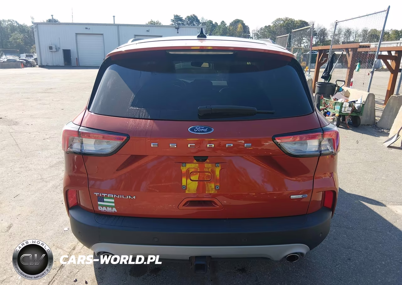 2020 Ford Escape Titanium VIN:1FMCU9J93LUA44666 - 17