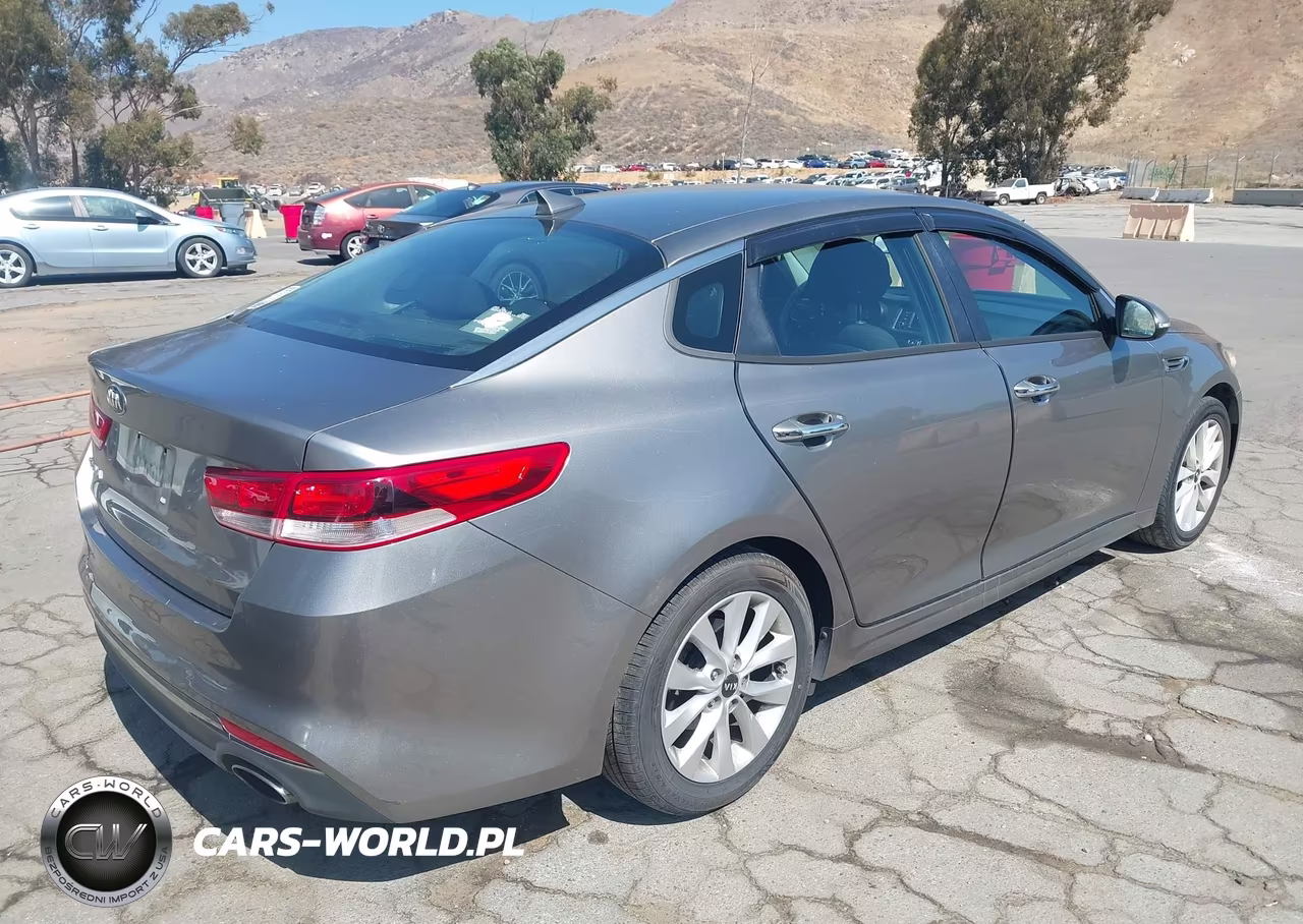 2017 Kia Optima Lx VIN:5XXGT4L35HG139229 - 4