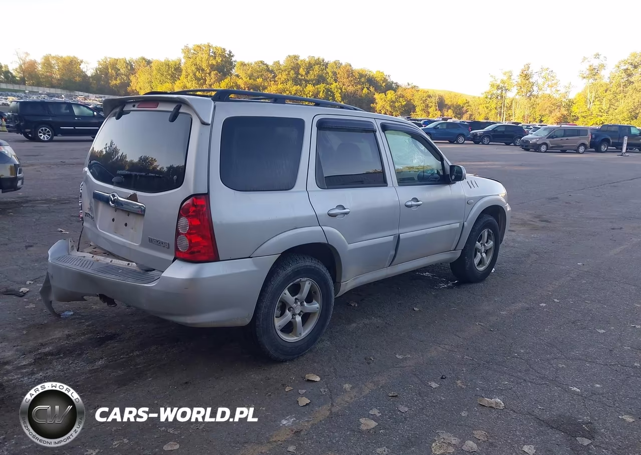 2006 Mazda Tribute S VIN:4F2CZ96136KM17763 - 4