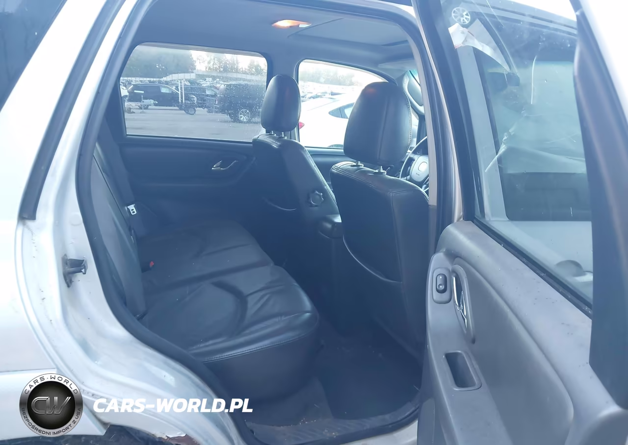 2006 Mazda Tribute S VIN:4F2CZ96136KM17763 - 8