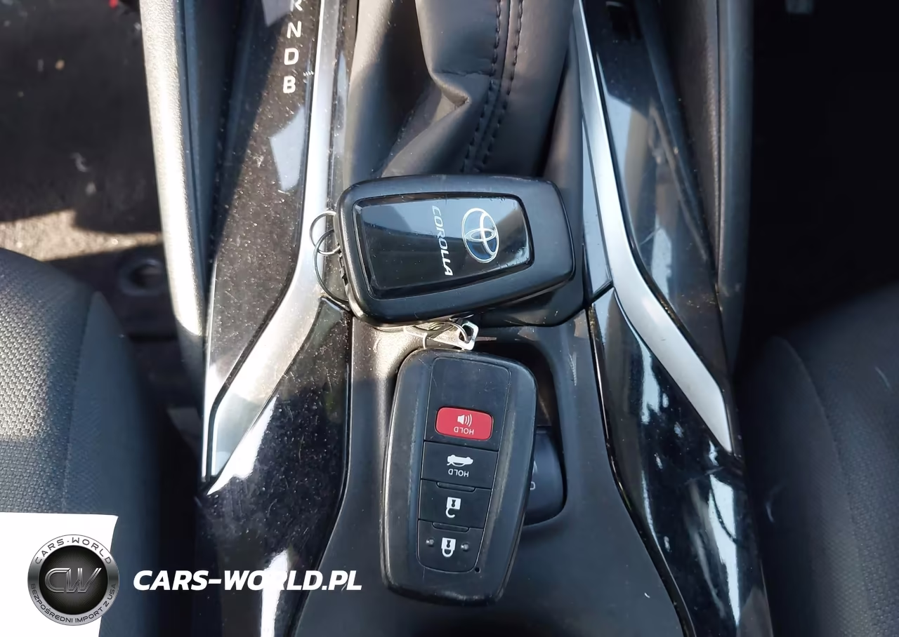 2020 Toyota Corolla Hybrid Le VIN:JTDEBRBE5LJ018571 - 11