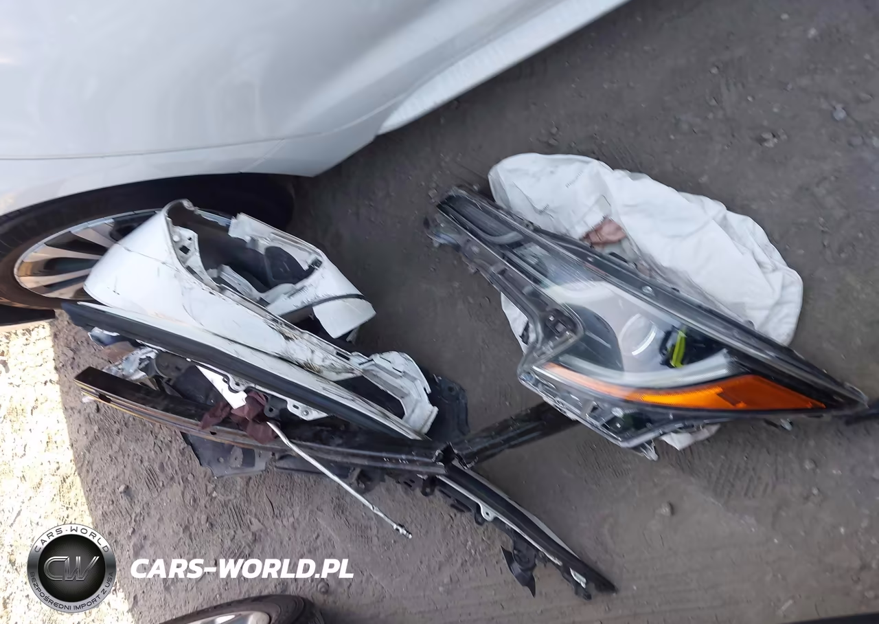 2020 Toyota Corolla Hybrid Le VIN:JTDEBRBE5LJ018571 - 12