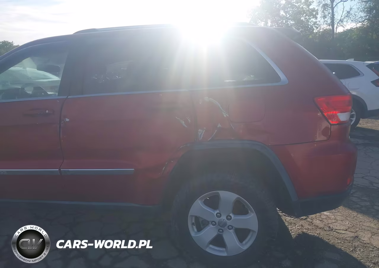 2011 Jeep Grand Cherokee Laredo VIN:1J4RR4GG1BC541478 - 6