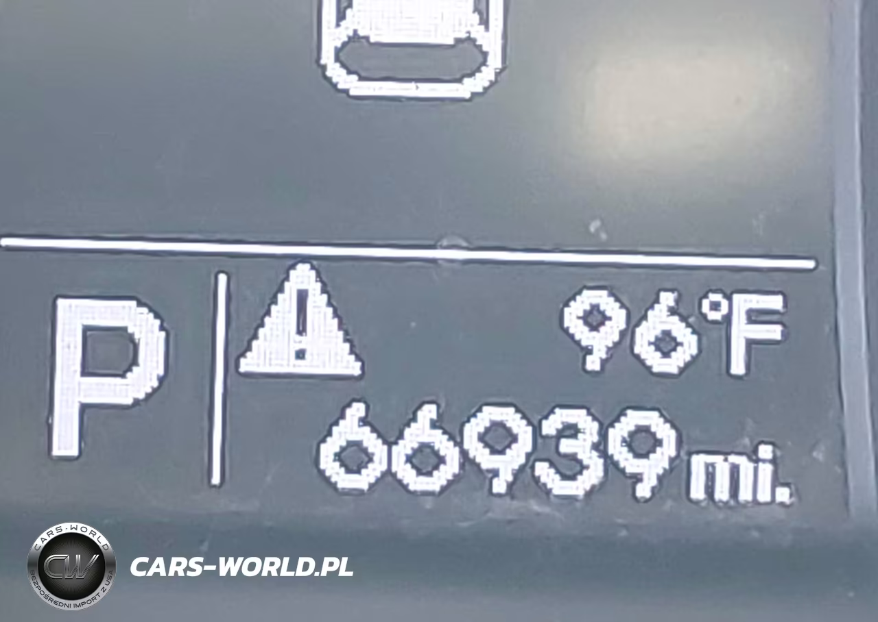 2016 Hyundai Santa Fe Sport 2.4L VIN:5XYZT3LB0GG319240 - 15
