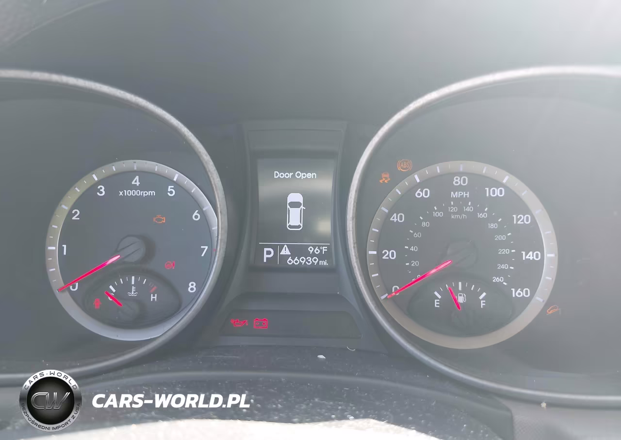 2016 Hyundai Santa Fe Sport 2.4L VIN:5XYZT3LB0GG319240 - 7