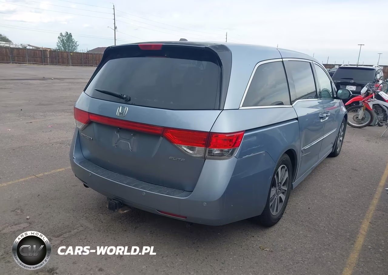 2014 Honda Odyssey Touring-Touring Elite VIN:5FNRL5H96EB002181 - 4
