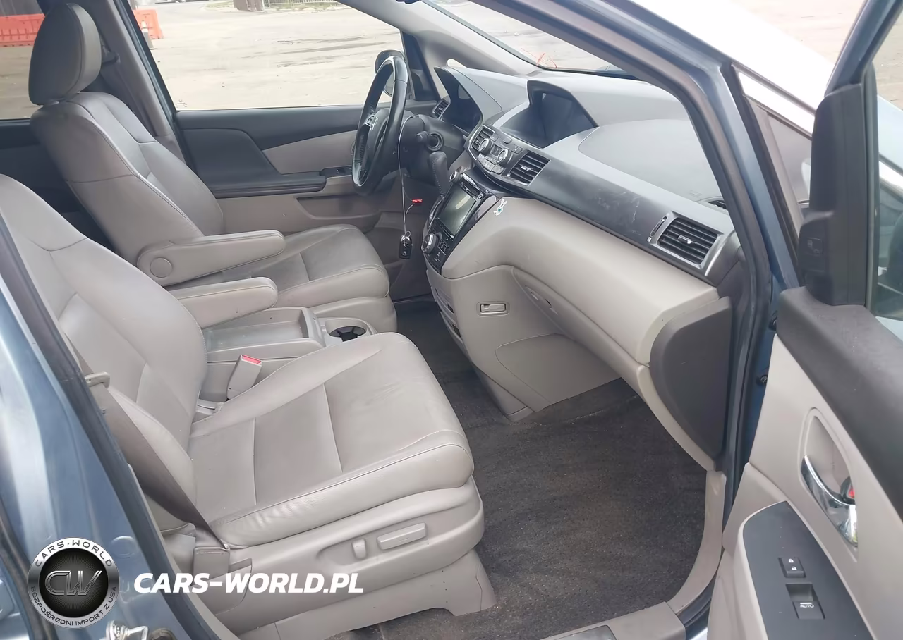 2014 Honda Odyssey Touring-Touring Elite VIN:5FNRL5H96EB002181 - 5
