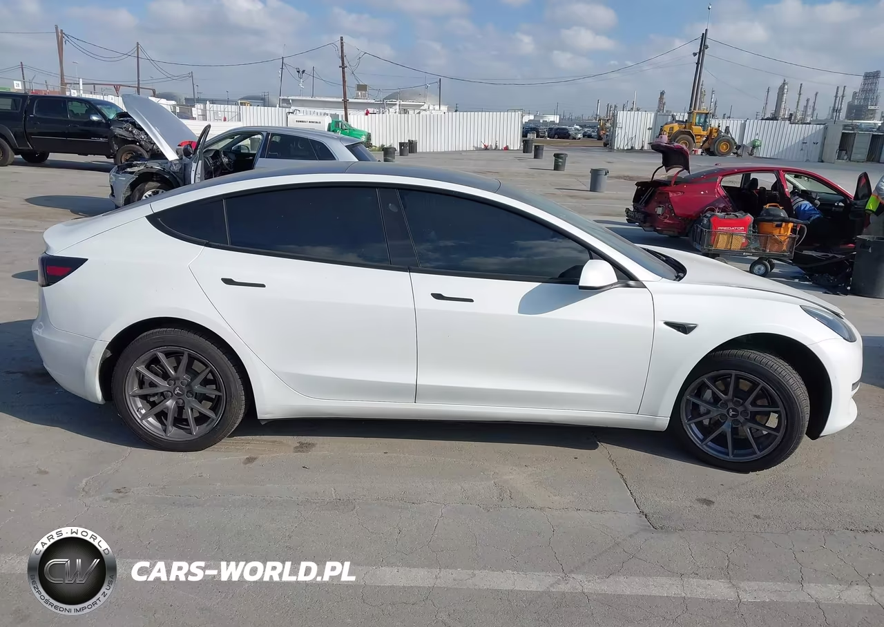 2022 Tesla Modelo 3 Long Range Dual Motor All-Wheel Drive VIN:5YJ3E1EB0NF359629 - 13