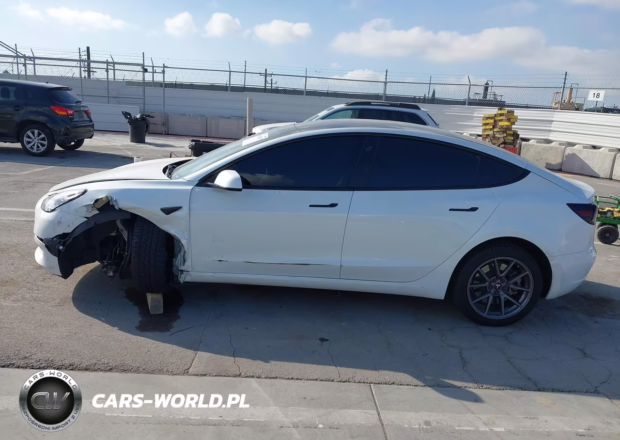 2022 Tesla Modelo 3 Long Range Dual Motor All-Wheel Drive VIN:5YJ3E1EB0NF359629 - 14