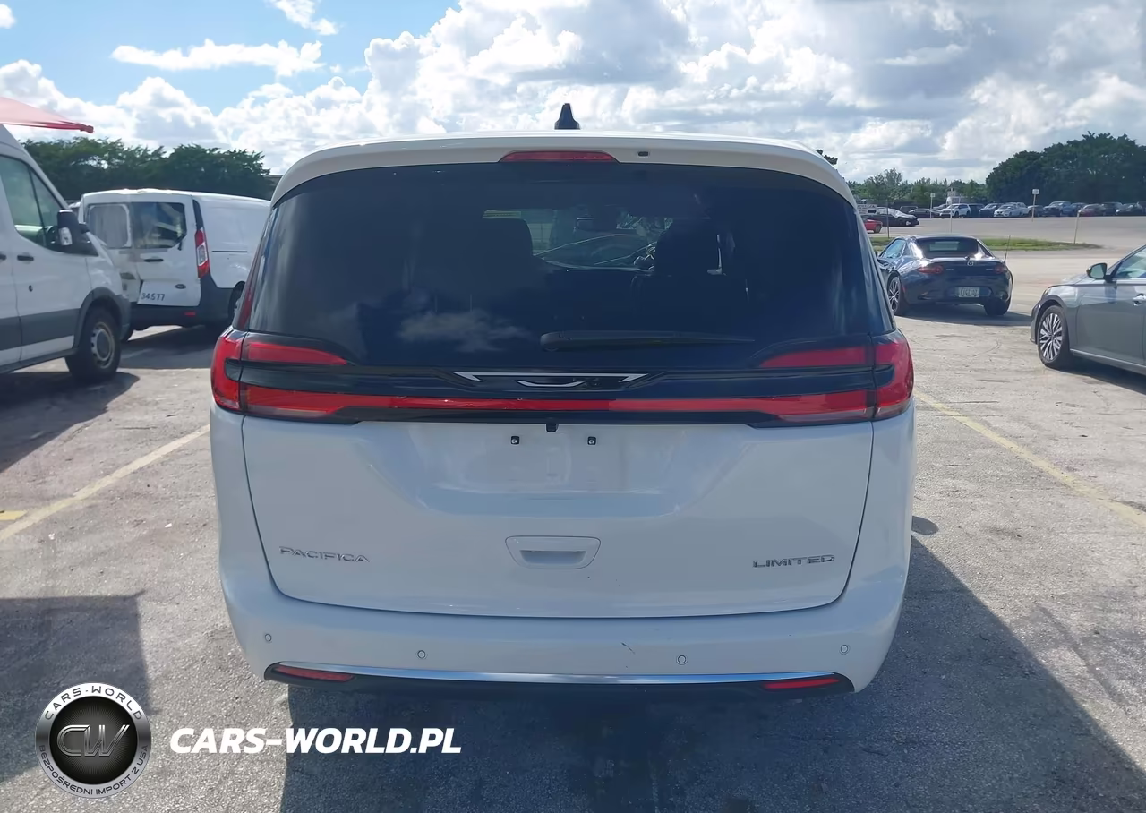 2027 Chrysler Pacifica VIN:2C4RC1GG7VR574695 - 15