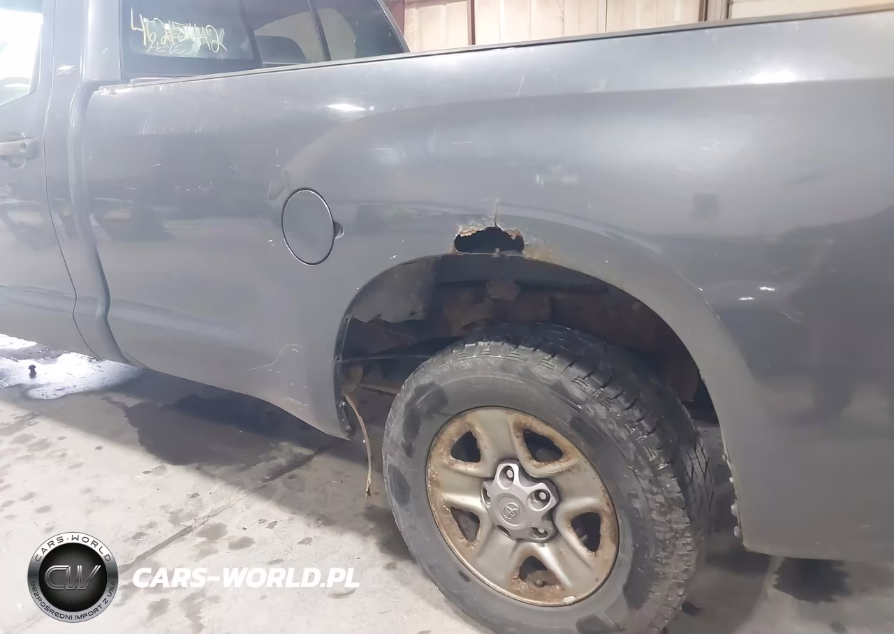2010 Toyota Tundra Grade 5.7L V8 VIN:5TFMY5F15AX117055 - 17