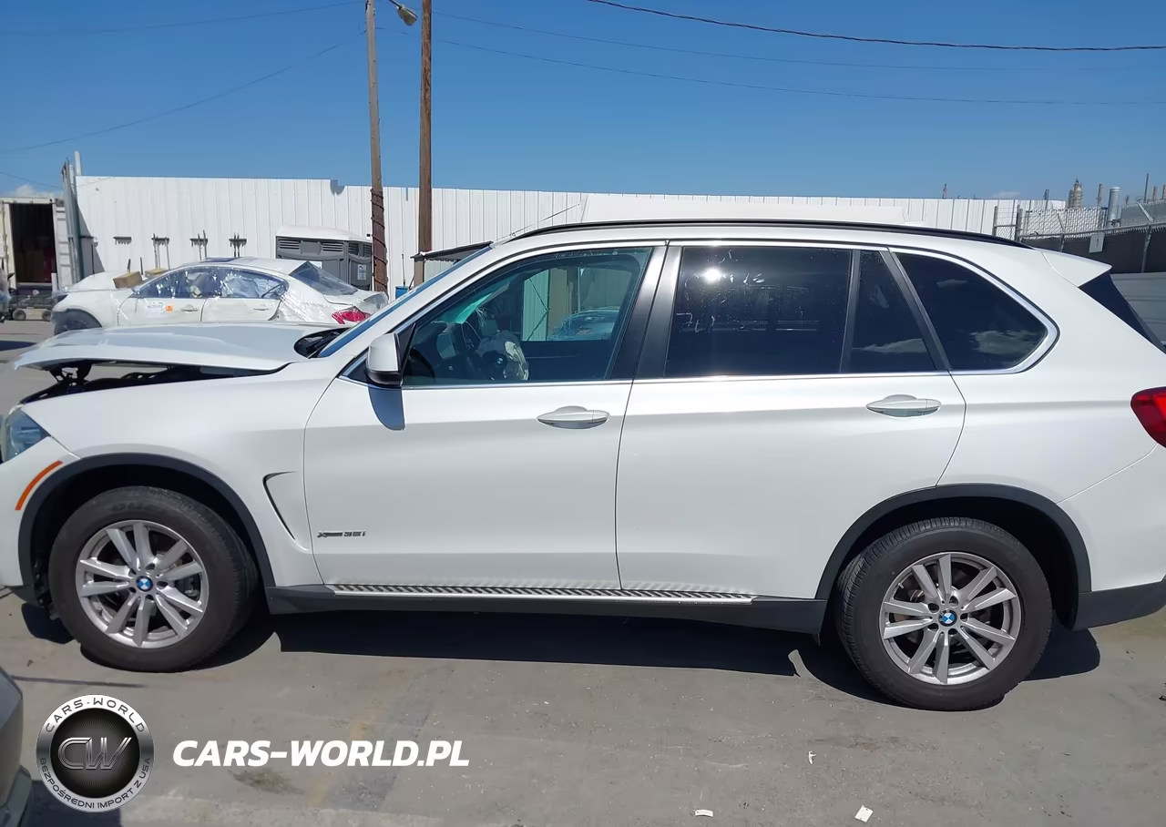 2015 BMW X5 xDrive35I VIN:5UXKR0C59F0P06610 - 14