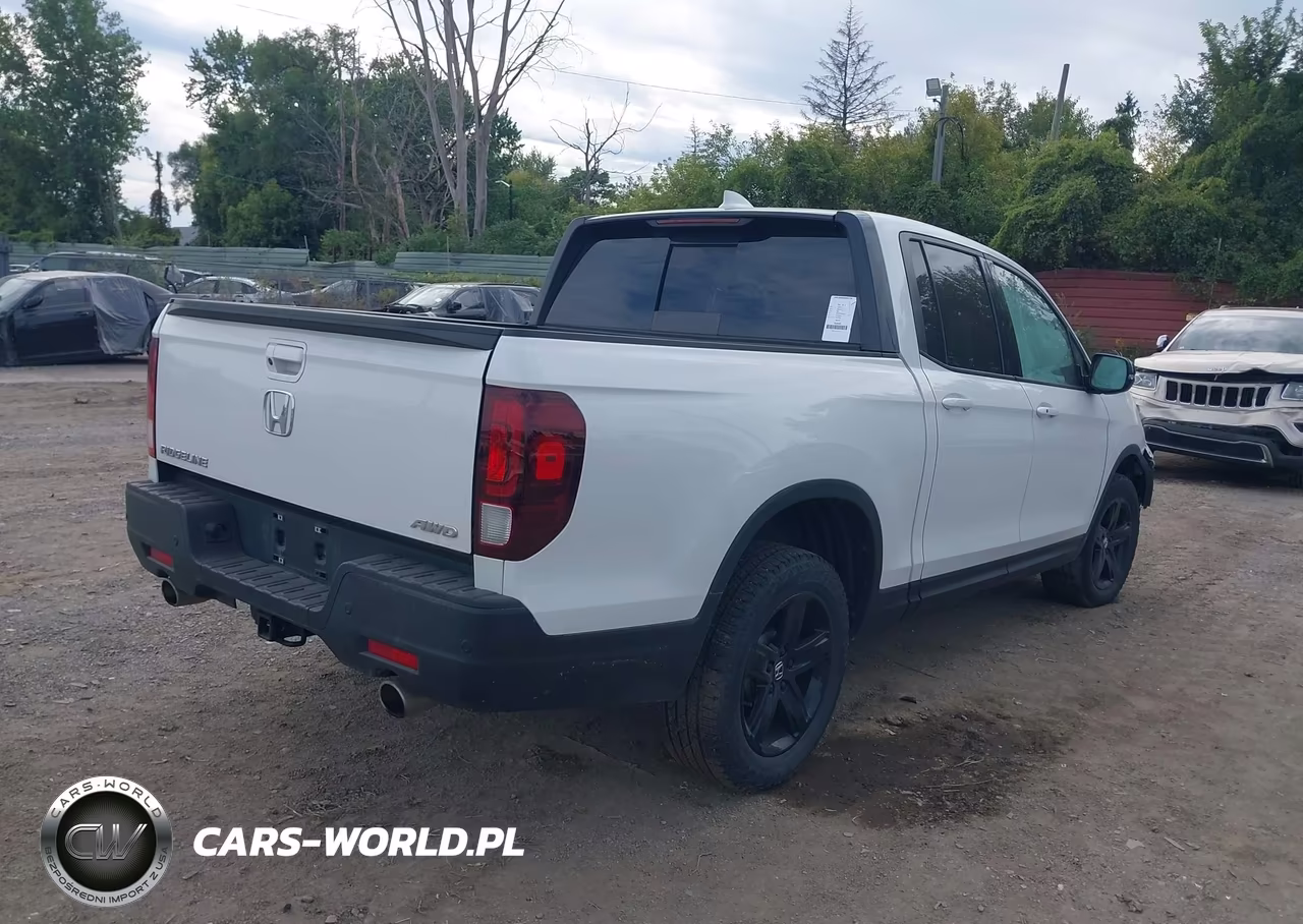 2023 Honda Ridgeline Black Edition VIN:5FPYK3F81PB037752 - 4