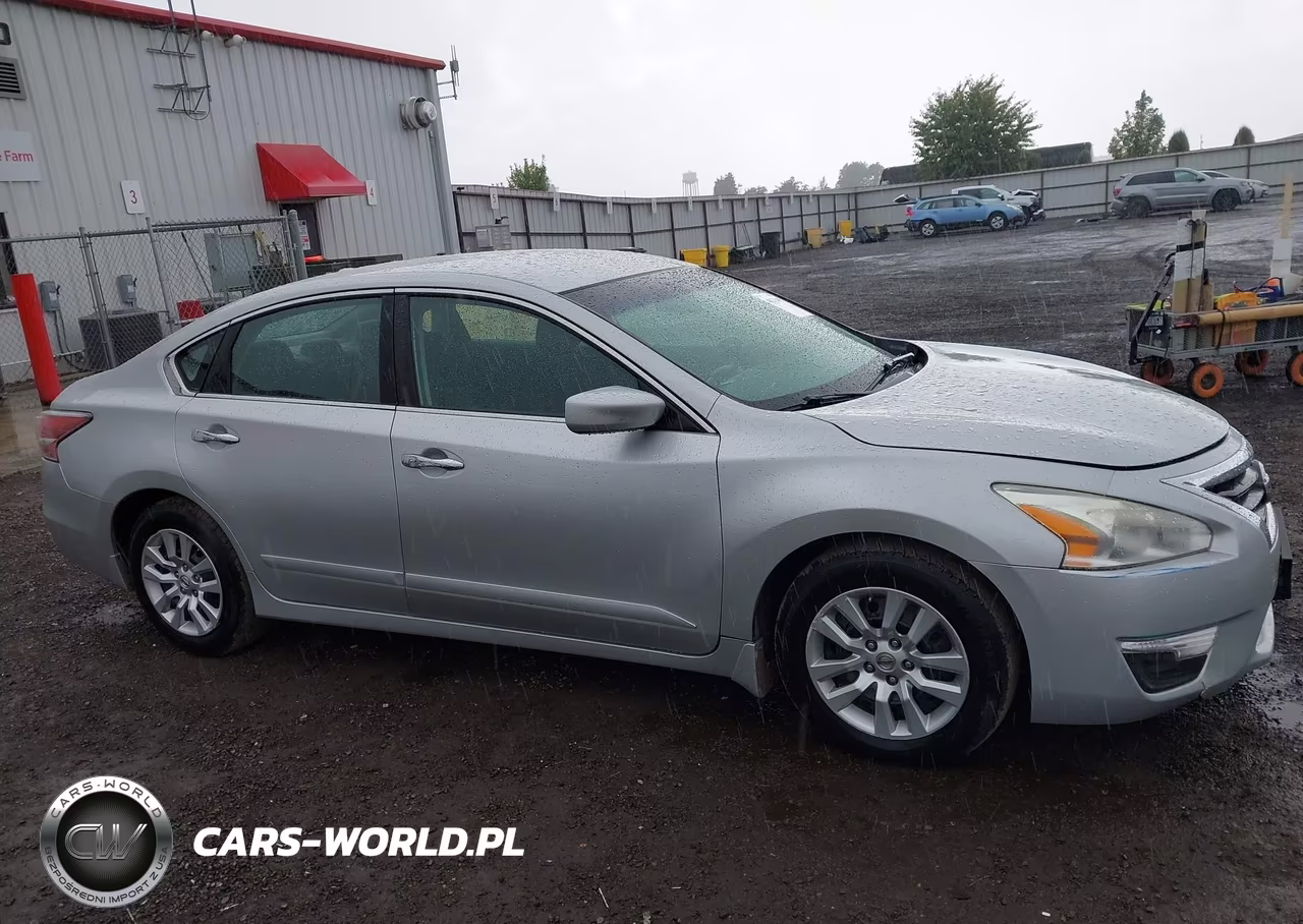 2014 Nissan Altima 2.5 S VIN:1N4AL3AP2EN349170 - 13