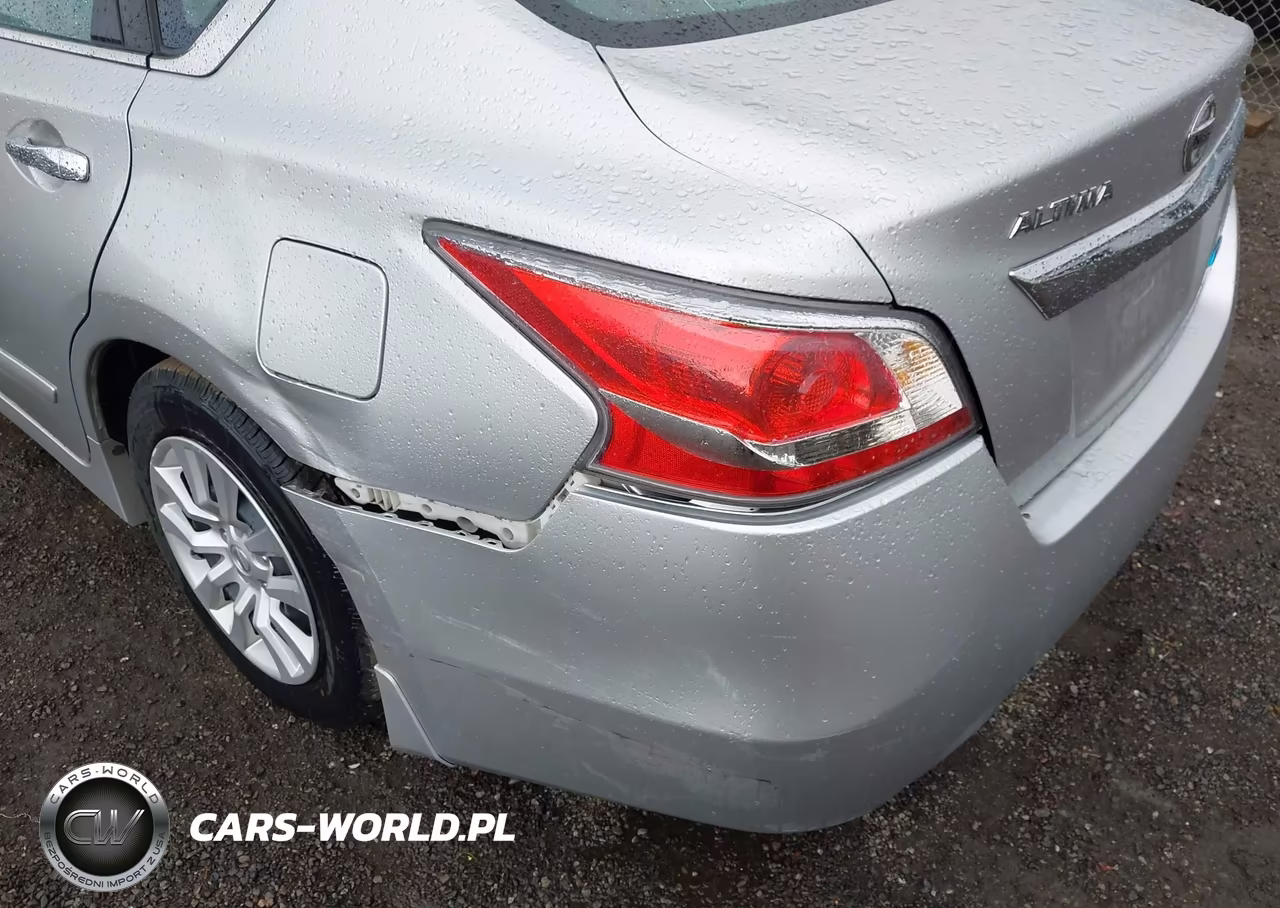 2014 Nissan Altima 2.5 S VIN:1N4AL3AP2EN349170 - 17