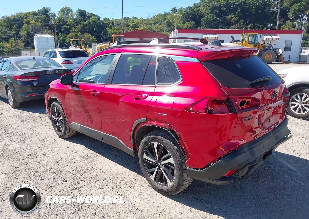 2025 Toyota Corolla Cross Hybrid Xse VIN:7MUFBABG1SV069726 - 3