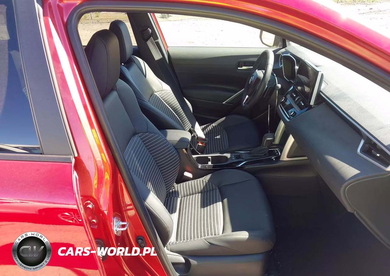 2025 Toyota Corolla Cross Hybrid Xse VIN:7MUFBABG1SV069726 - 5