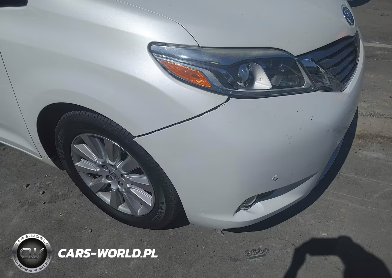 2017 Toyota Sienna Limited Premium 7 Passenger VIN:5TDYZ3DC7HS795264 - 6