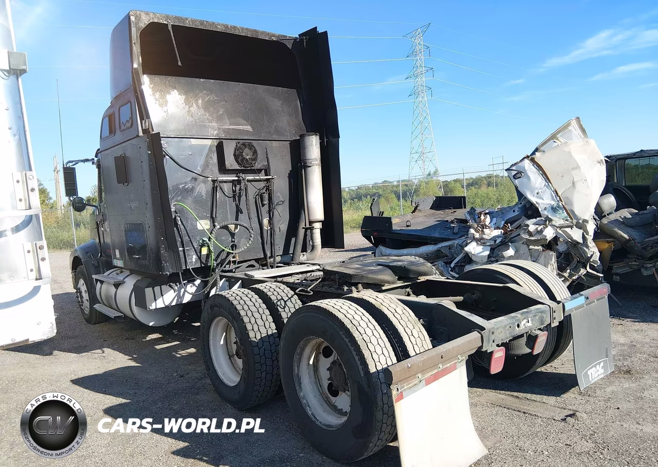 2007 International 9400 9400I VIN:2HSCNAPR97C356241 - 14