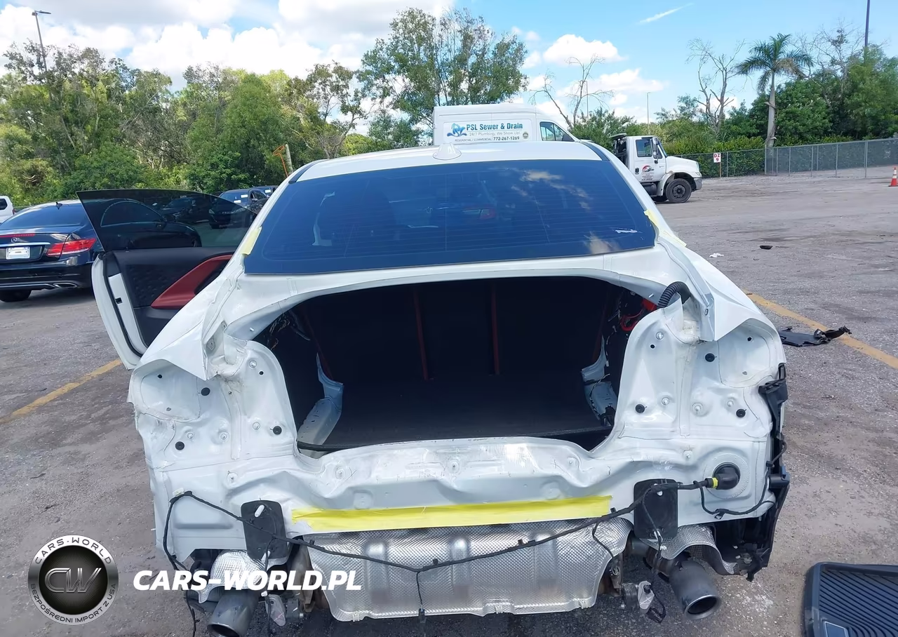 2024 BMW 230I VIN:3MW23CM00R8E67186 - 6