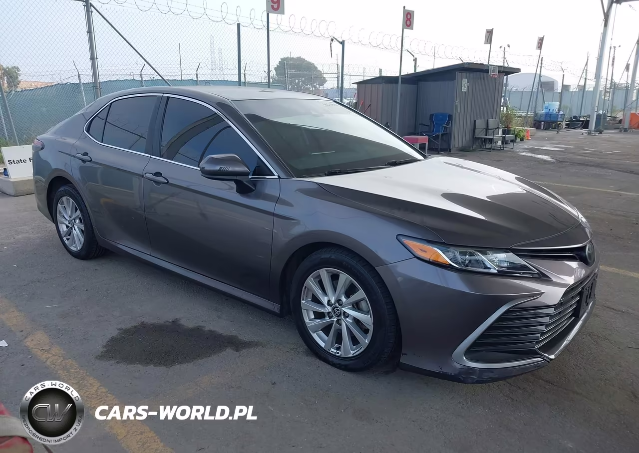 2023 Toyota Camry Le