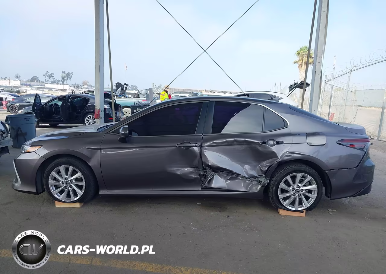 2023 Toyota Camry Le VIN:4T1C11AK1PU766723 - 14