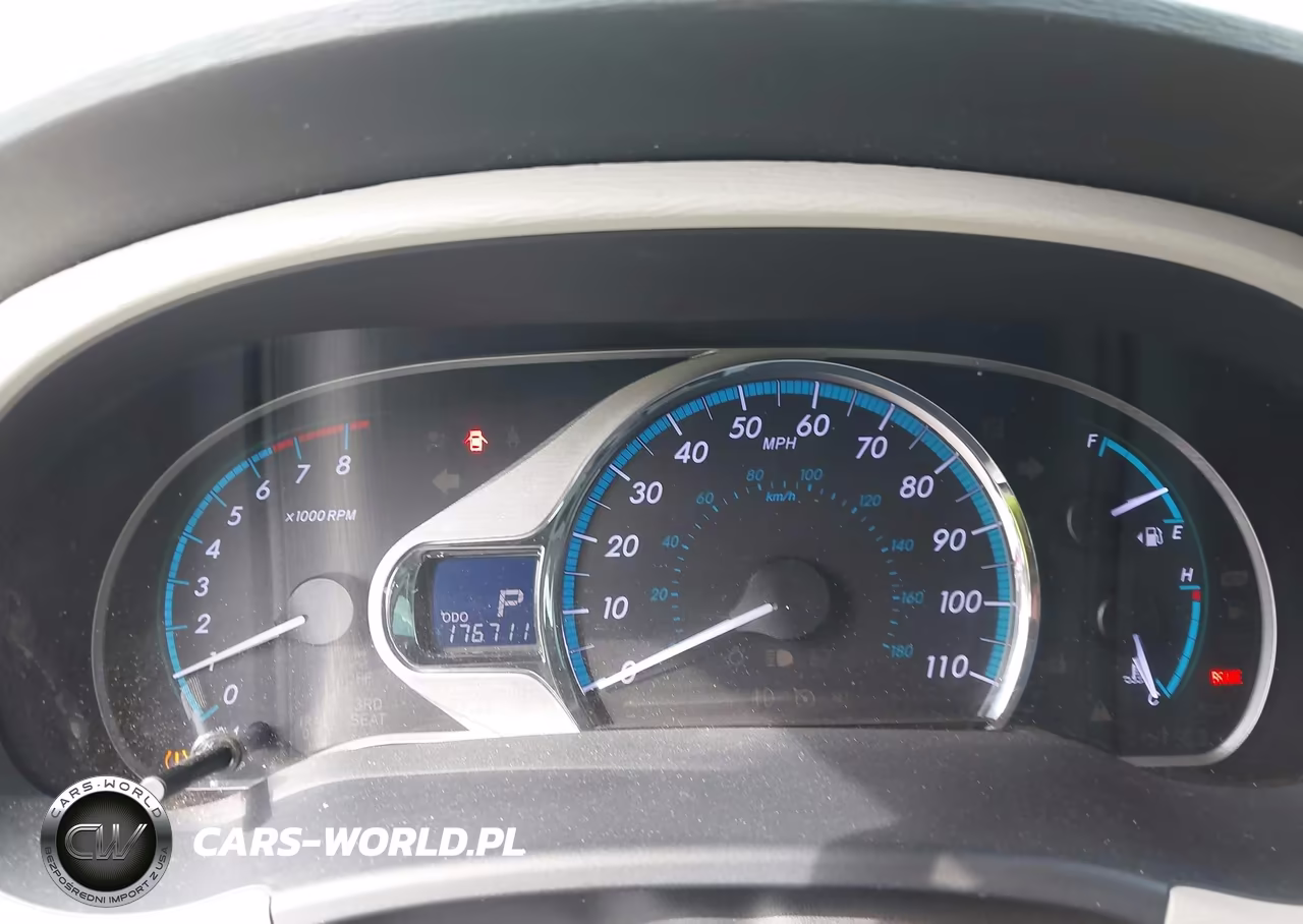 2011 Toyota Sienna Limited V6 VIN:5TDYK3DC6BS083906 - 7