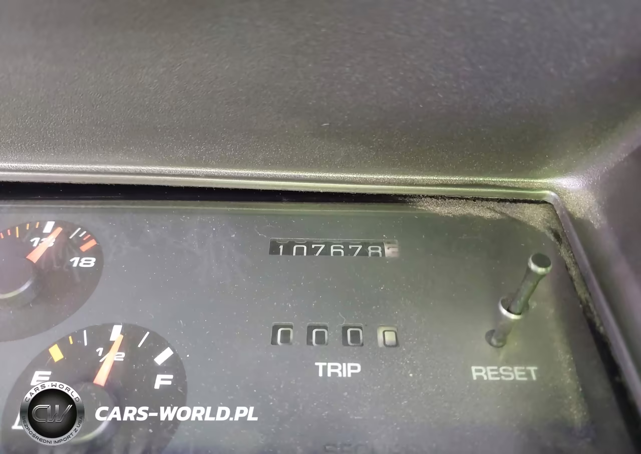 1994 Oldsmobile Cutlass Supreme VIN:1G3WT35X7RD393879 - 7