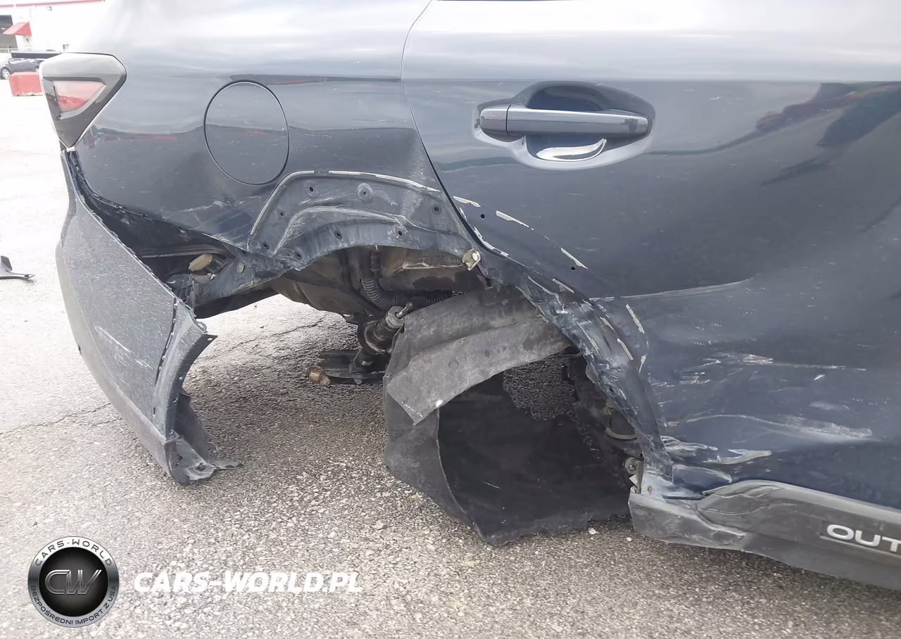 2025 Subaru Outback Onyx Edition VIN:4S4BTALC4S3105617 - 6
