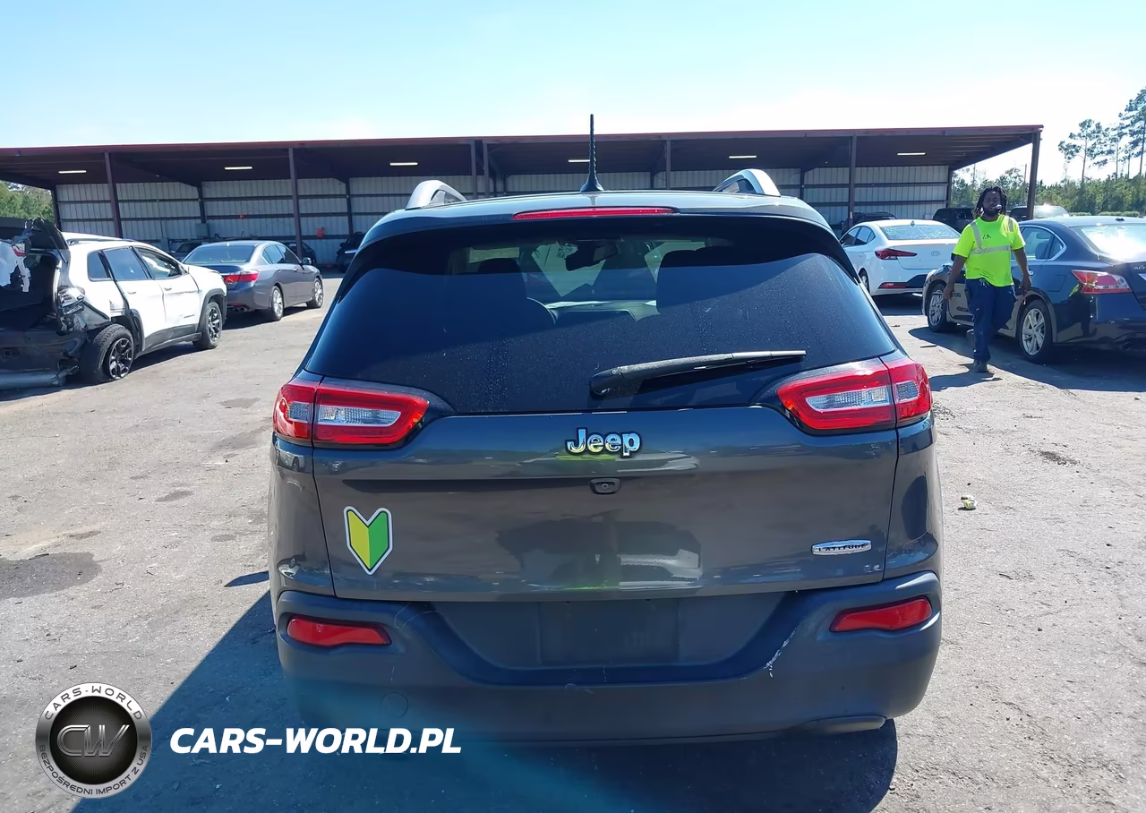 2014 Jeep Cherokee Latitude VIN:1C4PJLCB1EW139441 - 16