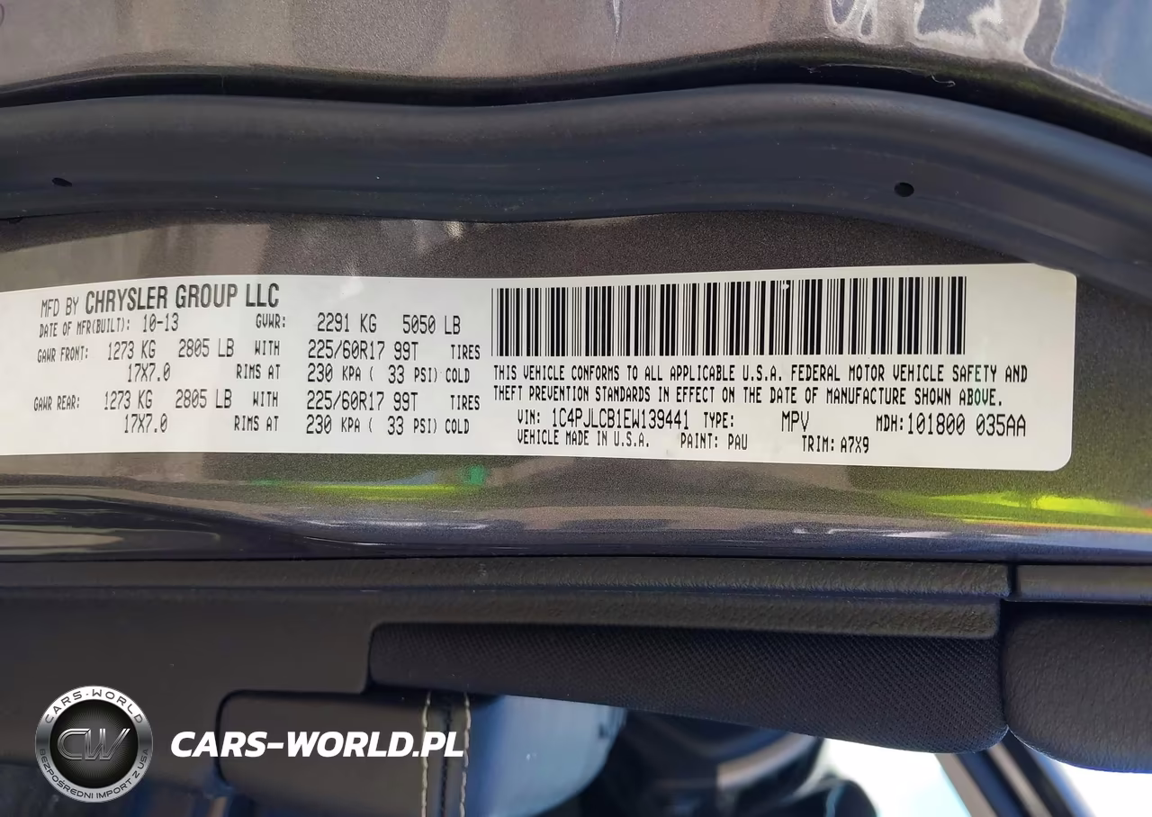 2014 Jeep Cherokee Latitude VIN:1C4PJLCB1EW139441 - 9