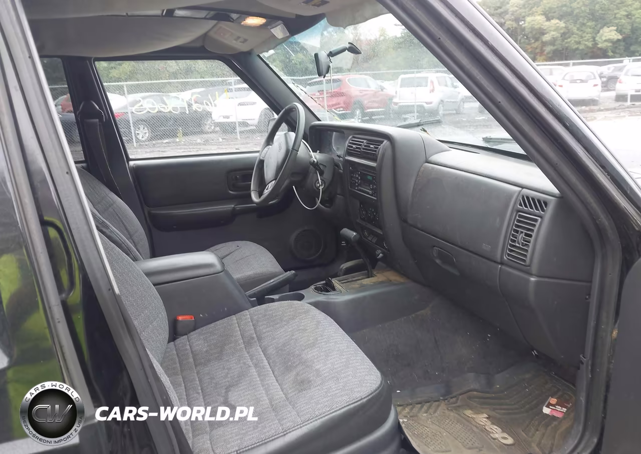 1999 Jeep Cherokee Classic-Sport VIN:1J4FF68S8XL536702 - 5