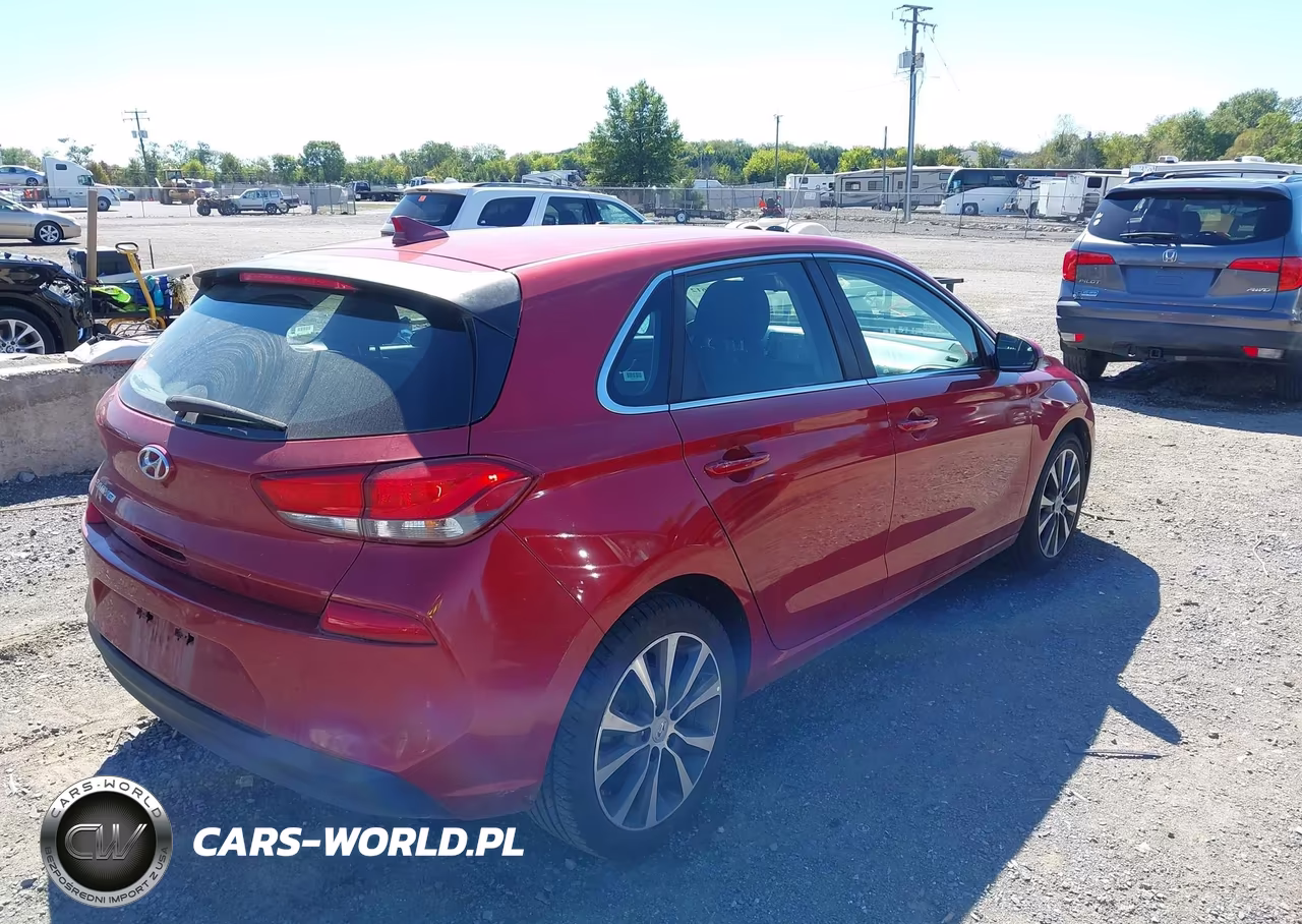 2018 Hyundai Elantra Gt VIN:KMHH35LE1JU060292 - 4