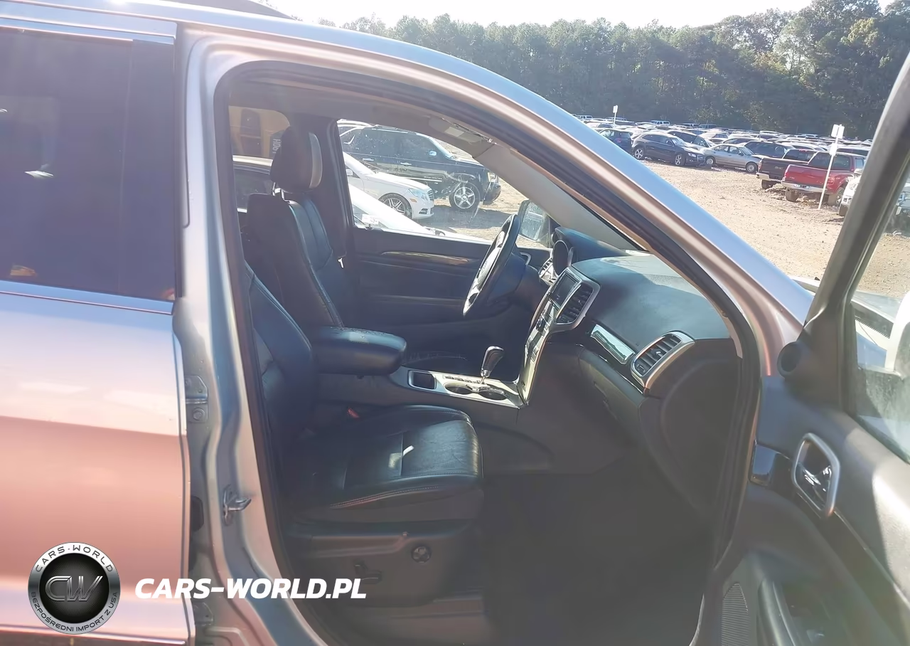 2011 Jeep Grand Cherokee Laredo VIN:1J4RR4GG4BC510256 - 5