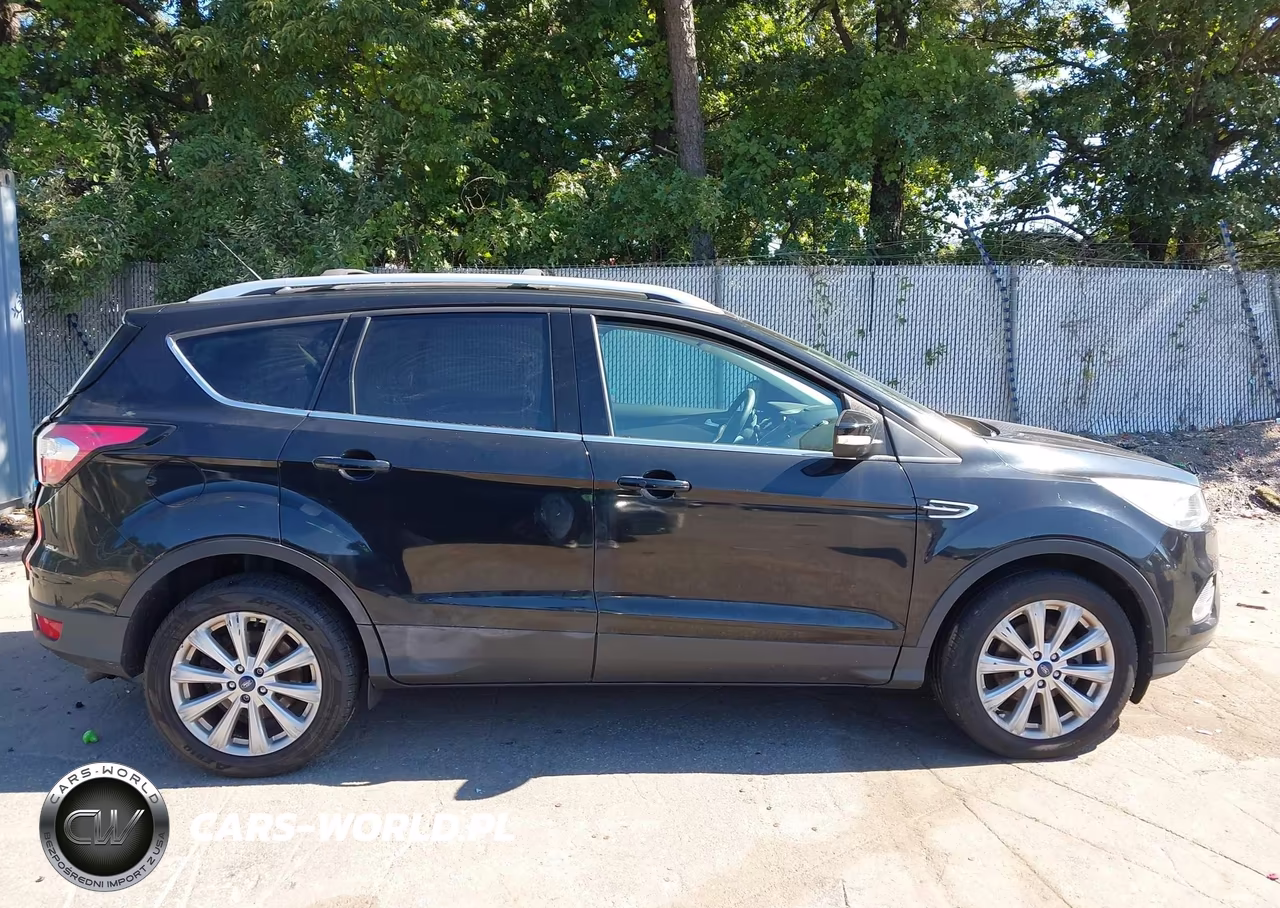 2017 Ford Escape Titanium VIN:1FMCU0JD5HUC20074 - 13