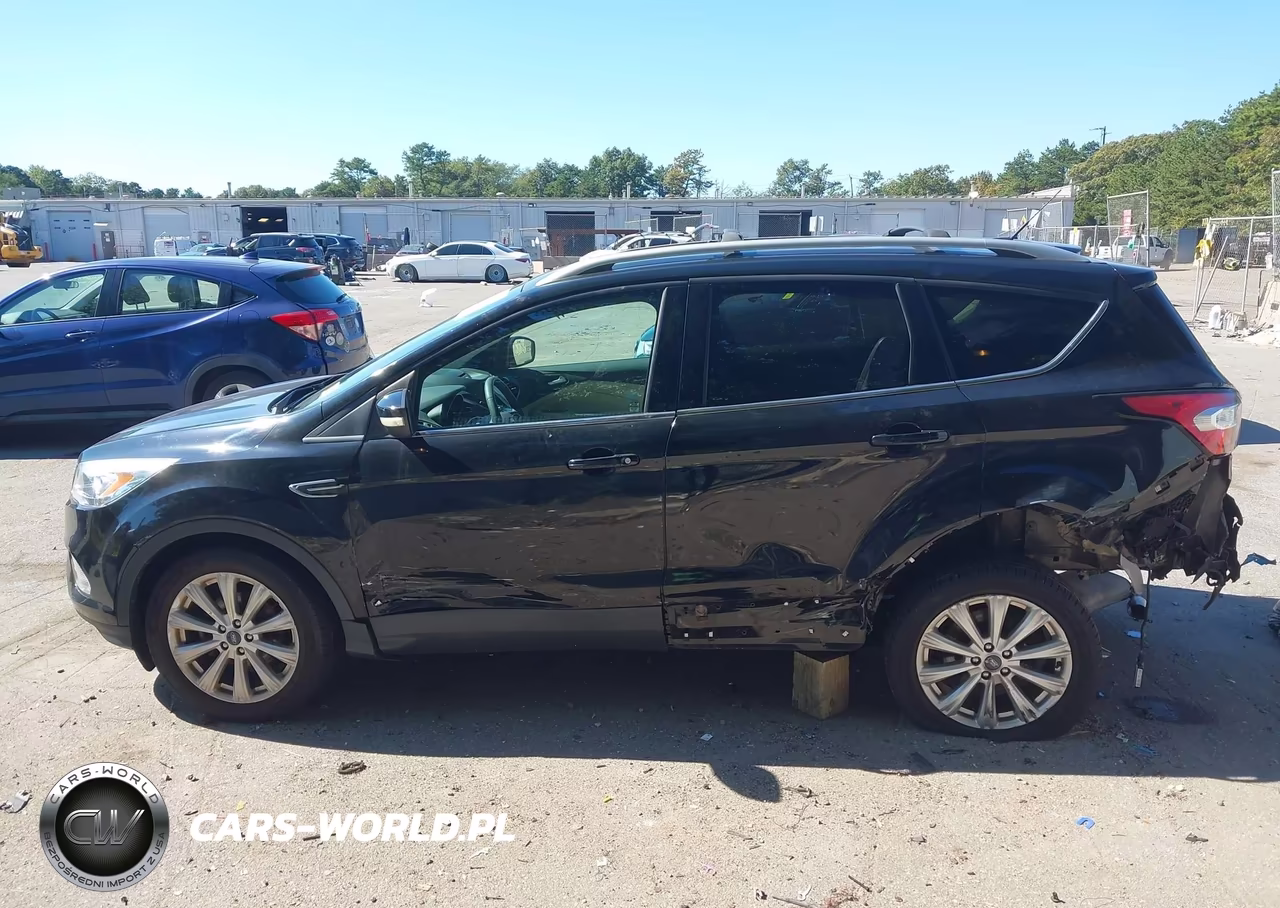 2017 Ford Escape Titanium VIN:1FMCU0JD5HUC20074 - 14